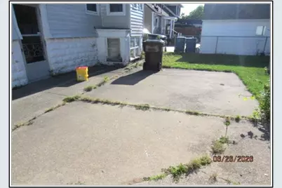 1407 Franklin Avenue, Grand Haven, MI 49417 - Photo 3