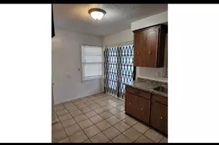 18111 Mitchell St, Detroit, MI 48234 - Photo 3