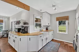 754 Collindale Ave NW, Grand Rapids, MI 49504 - Photo 25