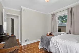 754 Collindale Ave NW, Grand Rapids, MI 49504 - Photo 33