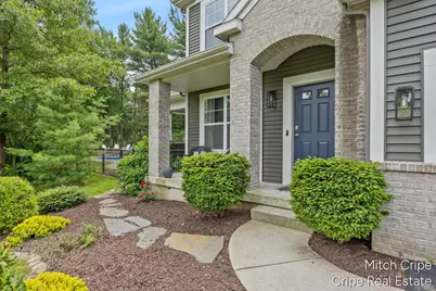 5050 Tiamo Lane NE, Rockford, MI 49341 - Photo 9
