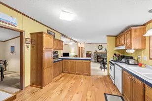 227 S Jameson St, New Buffalo, MI 49117 - Photo 11