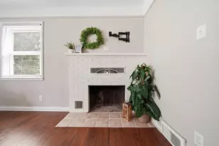 743 Briarcliff Rd, Jackson, MI 49201 - Photo 9