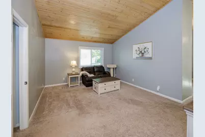 52120 Kern Drive, Three Rivers, MI 49093 - Photo 15