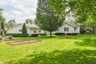 205 Haines St, Dowagiac, MI 49047 - Photo 43