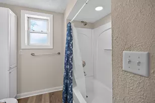 4718 S Draper Rd, Jackson, MI 49203 - Photo 13