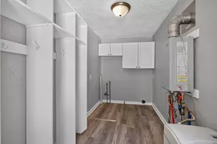 4718 S Draper Rd, Jackson, MI 49203 - Photo 11