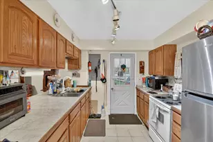 9621 Lakeview Dr, Jerome, MI 49249 - Photo 9