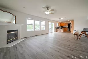1877 Sun Park Dr, Zeeland, MI 49464 - Photo 9