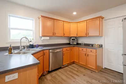 1877 Sun Park Drive, Zeeland, MI 49464 - Photo 13
