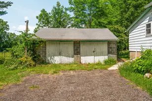 18250 Bush Rd, Chelsea, MI 48118 - Photo 11