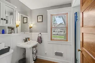 360 E Central Ave, Zeeland, MI 49464 - Photo 33