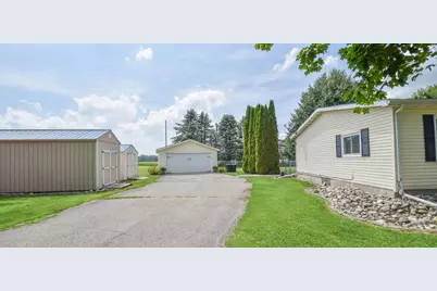 556 N Briggs Road, Quincy, MI 49082 - Photo 35