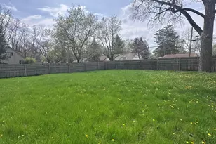 1002 E Oliver St, Owosso, MI 48867 - Photo 17