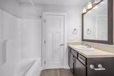 1368 S Village Circle, Kalamazoo, MI 49009 - Photo 21