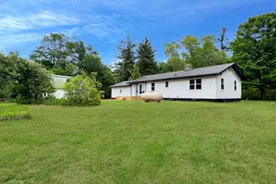 3403 E 34 Rd, Cadillac, MI 49601 - Photo 5