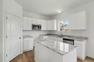 44046 Timberview Ct, Belleville, MI 48111 - Photo 13