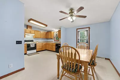 8202 Kennedy Road, Munith, MI 49259 - Photo 9