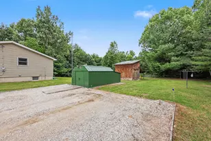 8202 Kennedy Rd, Munith, MI 49259 - Photo 23