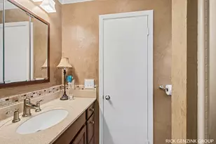 7747 Park Ln Ave, Jenison, MI 49428 - Photo 17
