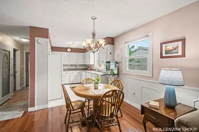 7747 Park Lane Avenue, Jenison, MI 49428 - Photo 9