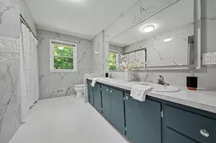 2489 Washington Ave, Saint Joseph, MI 49085 - Photo 17