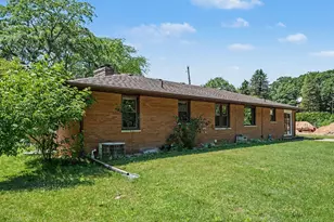 2489 Washington Ave, Saint Joseph, MI 49085 - Photo 31