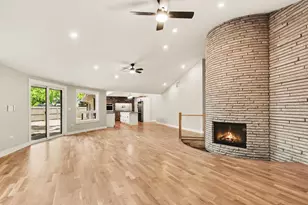 2631 Hillview Ln, Saint Joseph, MI 49085 - Photo 13