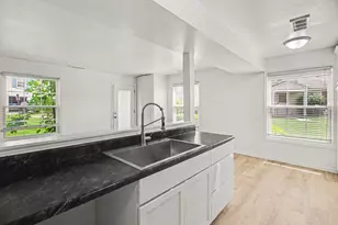 3124 Beechtree Ct, Lake Orion, MI 48360 - Photo 7