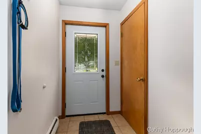 610-612 N Dexter Street, Ionia, MI 48846 - Photo 7