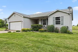 6253 Mills Hwy, Eaton Rapids, MI 48827 - Photo 3