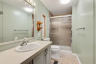 14164 Riverside Dr, Constantine, MI 49042 - Photo 11