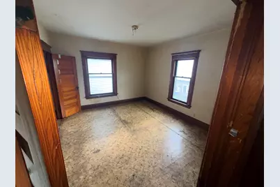 655 Dolbee Avenue SE, Grand Rapids, MI 49506 - Photo 9
