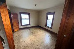 655 Dolbee Ave SE, Grand Rapids, MI 49506 - Photo 9