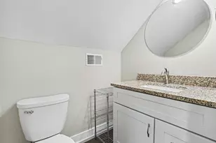 143 S State St, Zeeland, MI 49464 - Photo 25