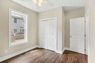 143 S State St, Zeeland, MI 49464 - Photo 15