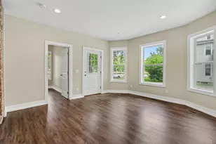 143 S State St, Zeeland, MI 49464 - Photo 5
