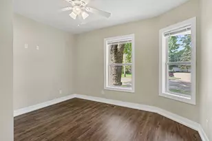 143 S State St, Zeeland, MI 49464 - Photo 11