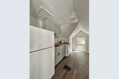 609 Pearl Street, Kalamazoo, MI 49007 - Photo 3