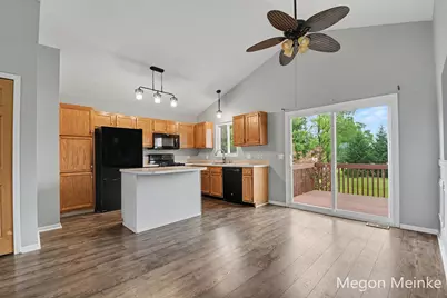 105 Pineview Drive, Belding, MI 48809 - Photo 7