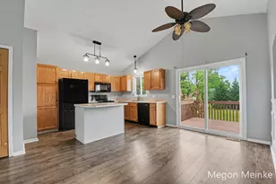 105 Pineview Dr, Belding, MI 48809 - Photo 7