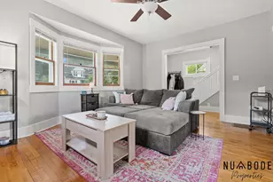 933 Crescent St NE, Grand Rapids, MI 49503 - Photo 11