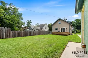 933 Crescent St NE, Grand Rapids, MI 49503 - Photo 39