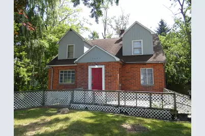 1627 Ogden Avenue, Benton Harbor, MI 49022 - Photo 1