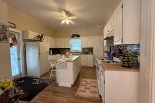 603 S George St, Ludington, MI 49431 - Photo 3