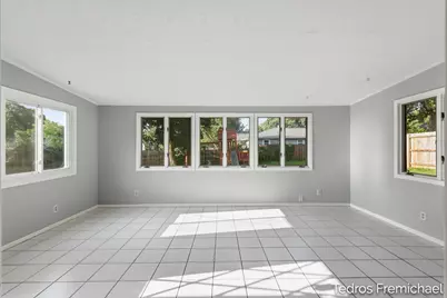 2423 Ridgefield Road, Portage, MI 49024 - Photo 9