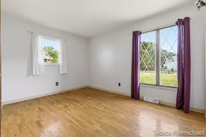 2423 Ridgefield Road, Portage, MI 49024 - Photo 13