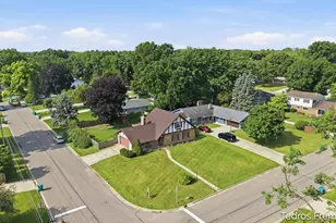 2423 Ridgefield Rd, Portage, MI 49024 - Photo 25