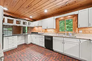 4410 Earhart Rd, Ann Arbor, MI 48105 - Photo 13