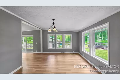 571 W Eagle Ridge, White Cloud, MI 49349 - Photo 7